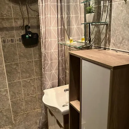 Usce House & Private Parking Semesterbostad *